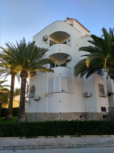 Rey-piscina Appartement *